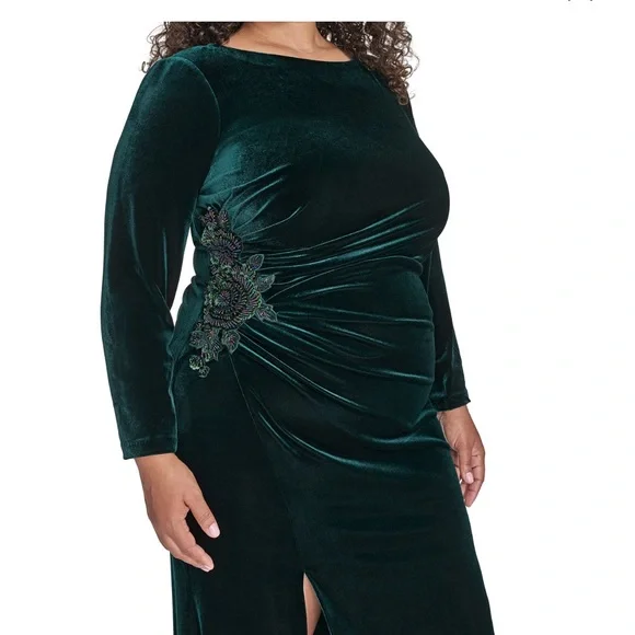 Eliza J Teal Velvet Long Sleeve Dress